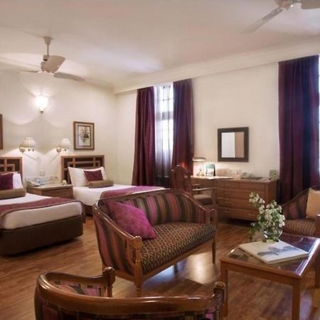Ambassador, New Delhi - Ihcl Seleqtions Hotel Exterior foto A suite at the Imperial Hotel